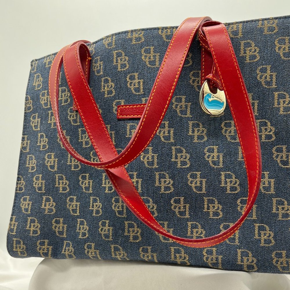 Dooney & Bourke East/West Shopper Bag Shoulder Purse